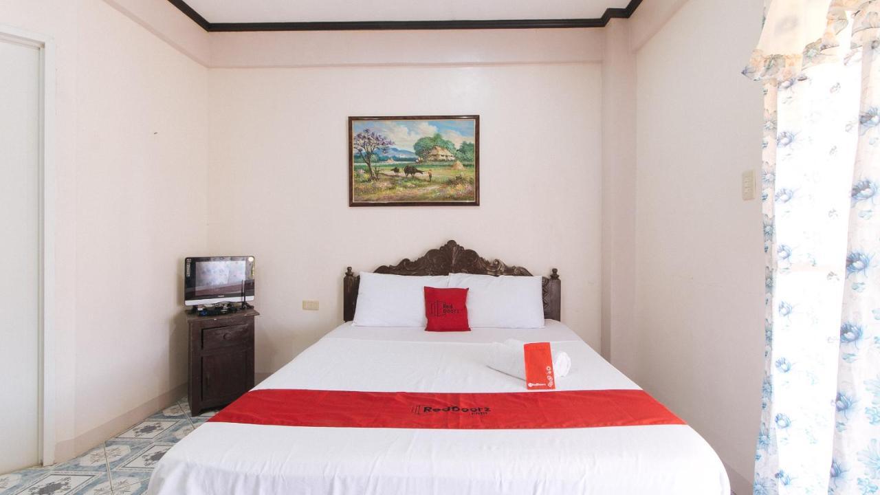 Reddoorz @ Seasun Beach Resort And Hotel Zambales Santa Cruz  Eksteriør bilde