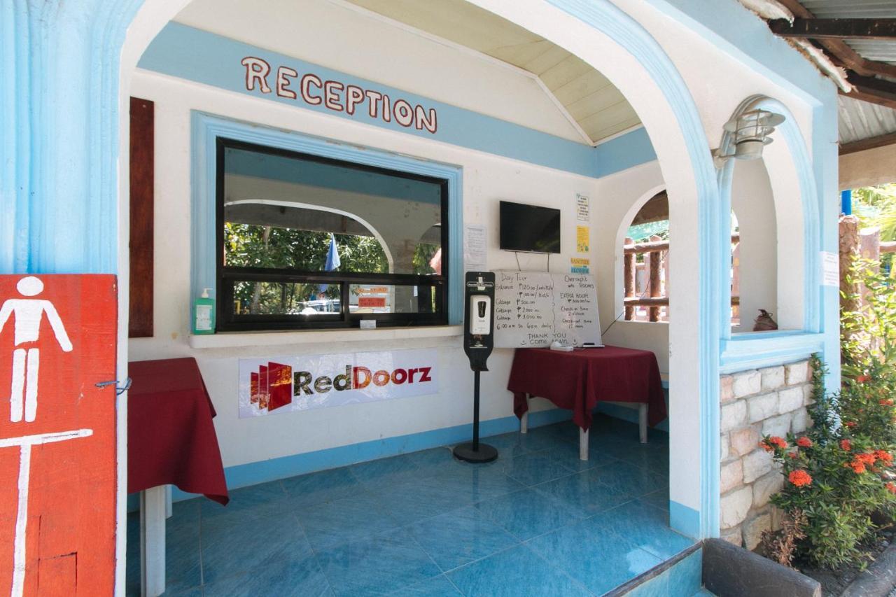 Reddoorz @ Seasun Beach Resort And Hotel Zambales Santa Cruz  Eksteriør bilde